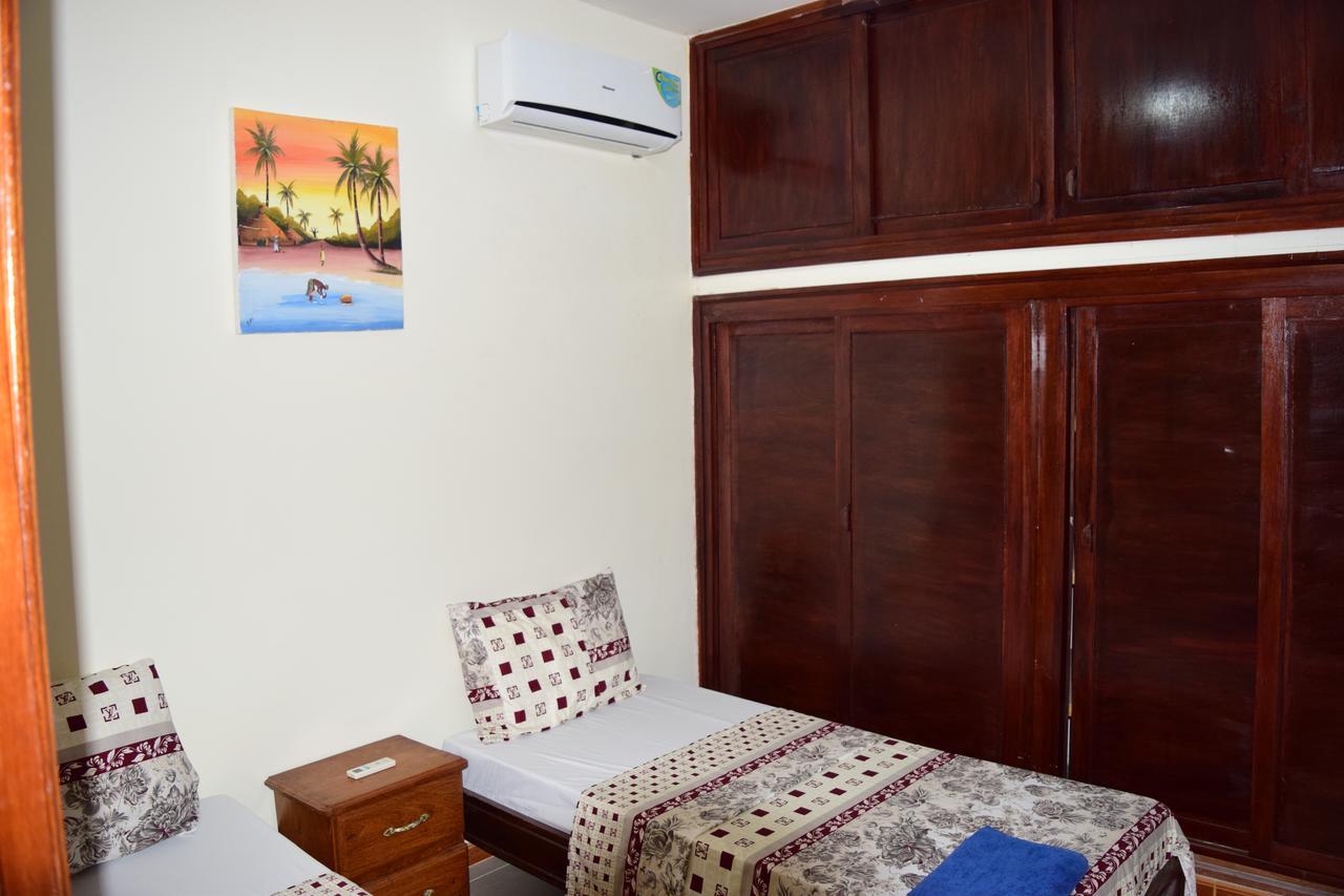 Kakatar Family Residence , Yoff Dakar Dış mekan fotoğraf